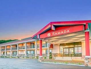 Ramada By Wyndham Rockaway Hotel Exterior photo